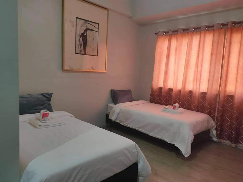 White Knight Hotel Saint Anne Маніла Екстер'єр фото